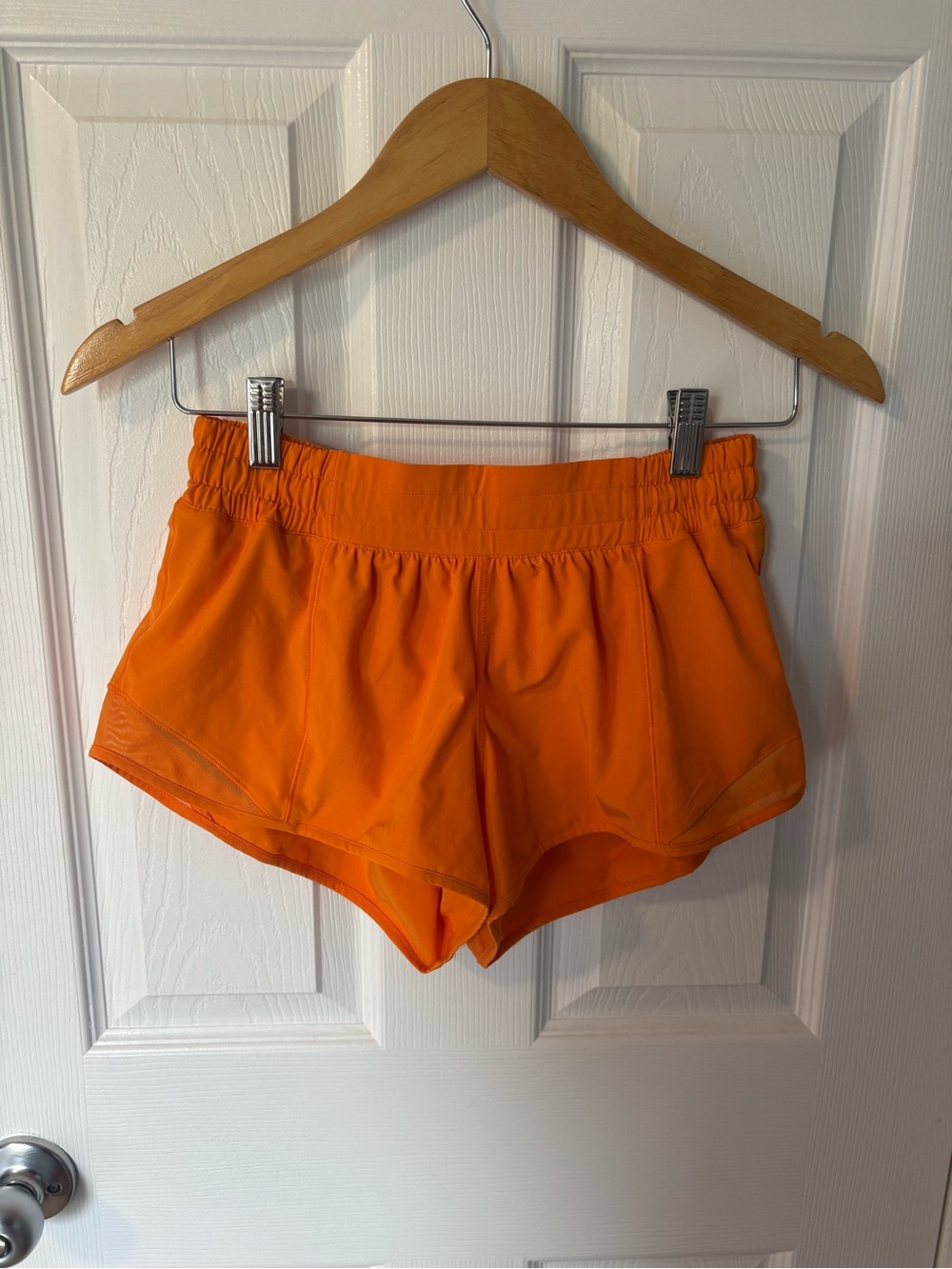 Lululemon Hottie Hot shorts
